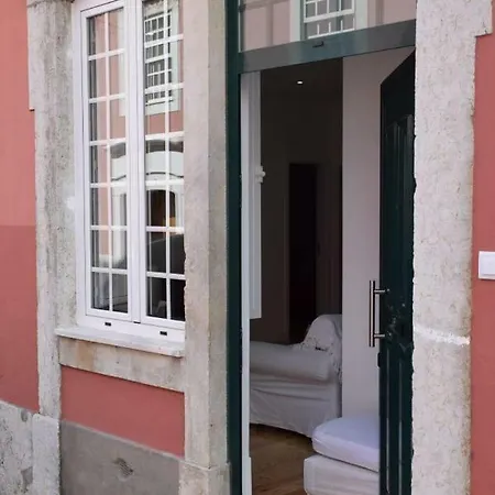 Cool Tailor Made 2 Bedroom Lejlighed